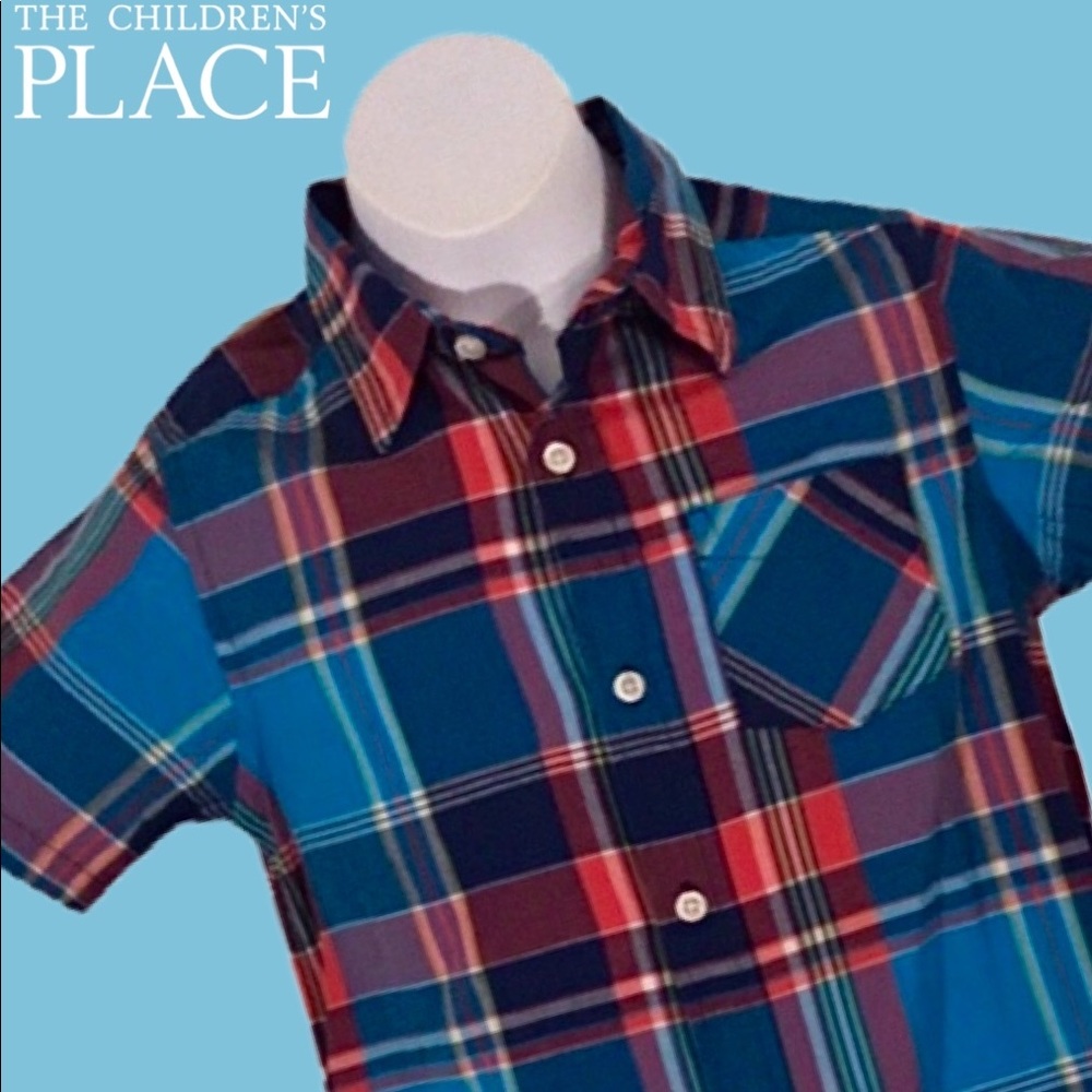 🔵 4/$15 • Plaid Short Sleeve Button Down Top